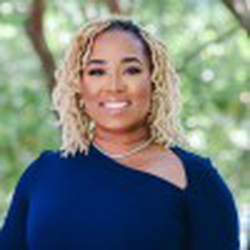 Aurelle Bradley, SHRM-SCP