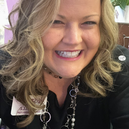 Michelle Schoenefeld