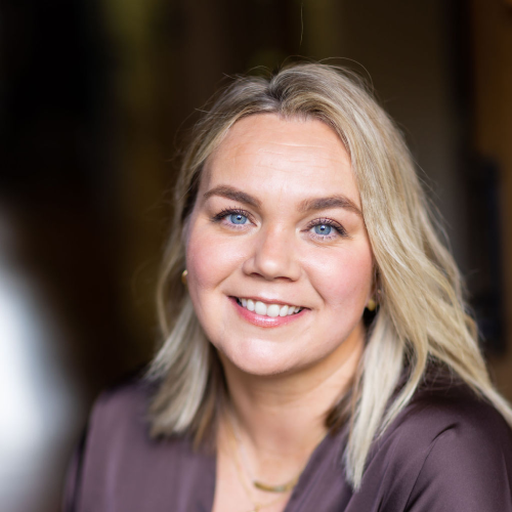 Amanda Calnan Vowels