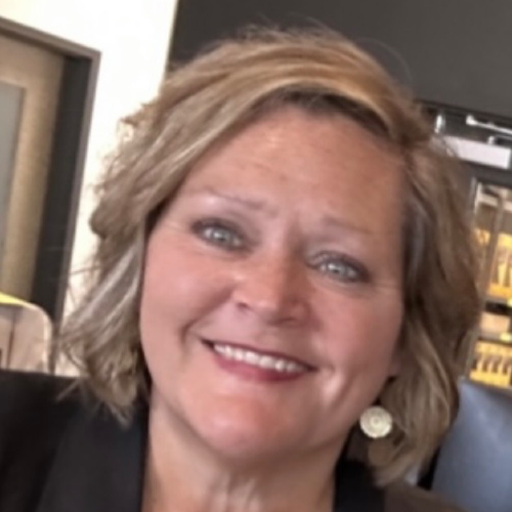 Leslie Clark