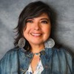 Araceli Esparza, MFA