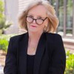 Michele (Shelly) Herring, Redfin Premier Agent